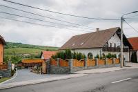 Pensiunea Biz Panzió - B&B Corund
