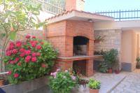  One-Bedroom Apartment with Balcony and Sea View