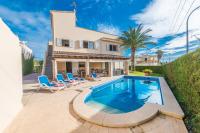 VILLA ALZINA para sus vacaciones de verano en Cala Millor, Mallorca - B&B Cala Millor
