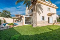 VILLA ALZINA para sus vacaciones de verano en Cala Millor, Mallorca - B&B Cala Millor