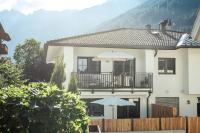 Oskar Apartments - B&B Neustift im Stubaital