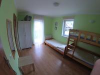Habitación Doble con balcón (2 adultos + 1 niño)