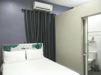 Habitación con cama grande 