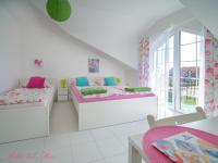 Dreibettzimmer mit Bad