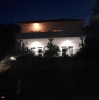 Apartmani Skalinada - B&B