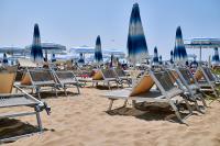 Appartamento Flaminia 30 metri dal mare - B&B