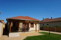 Boróka 2 Vendégház - B&B Szentes