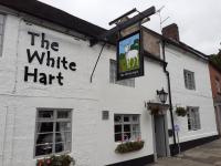 The White Hart Apartment Valley View - Bed and Breakfast