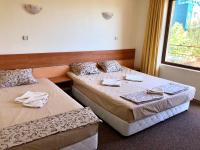 Chambre Triple avec Terrasse