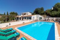 Casa Ouricos Large Pool BBQ Walk to beach - B&B Carvoeiro