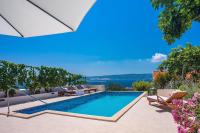 Villa Dasianda - only 90 m from the beach, private 30msq heated pool - Ferienwohnung Stanići