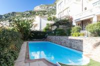 Villa Rocky - Luxury 3BR Apt in Liberty Villa.Pool,Garden,WiFi - Chambres d’hôtes