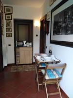 Casa Intignano - Camera con bagno e portico vista lago - B&B