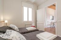 Appartement met 3 Slaapkamers en Terras - Zolder - Pau Claris 97