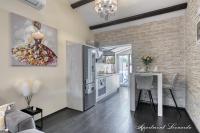 Penthouse Leonarda with private parking - Ferienwohnung