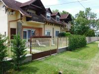 B&B Balatonfenyves - Balatonpart-lak - Bed and Breakfast Balatonfenyves