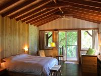 Familiensuite mit Balkon