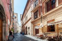2 Bdr family apt Balestrari Palace Campo dei Fiori Piazza Navona Piazza Venezia - Chambres d'hôtes Rome