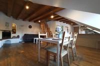 PRIVATE FREE SAUNA & 4 bedrooms Old Town Rooftop Apartment - B&B Vilnius