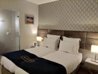 Standard Double or Twin Room - Interior 4