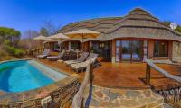 Luxury Family Villa with 2 Game Drives