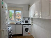 Spacious London Excel 2 bedrooms, Separate Reception, Kitchen, Full Apartment - Ferienwohnung