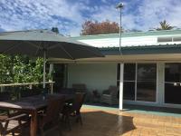 Castaways Beachfront house - B&B