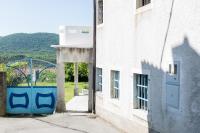 Hiša Šucarija - Ferienwohnung Dutovlje