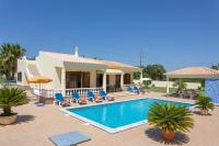 Villa mit 3 Schlafzimmern