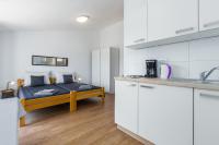 Apartment with Garden View