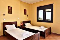 Studio (2 Adults)