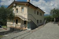Two-Bedroom Apartment with Mountain View