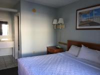 High Seas Motel - Bed and Breakfast Rehoboth Beach