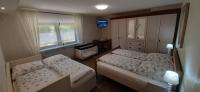 Quadruple Room with Bathroom