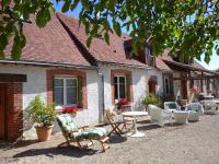 B&B Lanneray - B&B Ferme de La Rouzannerie pour 2 ou famille - Bed and Breakfast Lanneray