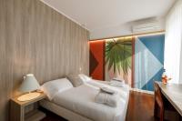 Camera Matrimoniale con Vista Lago