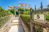 Sunny Days ''Sara'' - ZF Hvar - B&B