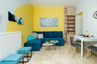 Apartment with Garden View