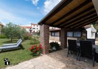 B&B Umag - Charming stone cottage by the sea - Bed and Breakfast Umag