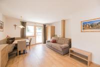 Apartments Sosaslong - Ferienwohnung Wolkenstein