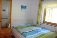 Appartamento con 2 Camere da Letto, Balcone e Vista Montagna 