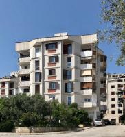 Apartment Jomarko - Spacious apartment for 6 in Trogir - Chambres d'hôtes Trogir