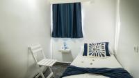 Single Room with Shared Bathroom