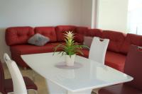 One-Bedroom Apartment with Garden