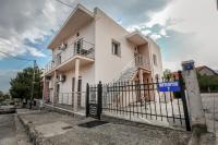 Terra di Meteora Suites #1 - Bed and Breakfast