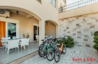 One-Bedroom Apartment with terrace and sea view (4 Adults)