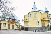 B&B Leópolis - Приватна садиба Фортеця Малехів - Bed and Breakfast Leópolis