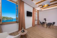 Superior One-Bedroom Apartment with Terrace and Hot Tub