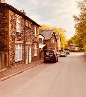Woodland Cottage - private courtyard - Pet Friendly Retreat in the heart of Windermere - Chambres d'hôtes Windermere