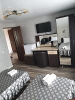 Habitación Doble con baño - 1 o 2 camas